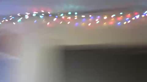 Snapshot of xxhighgeminixx chatting on 05.14.26 xxhighgeminixx online show from 05.14.26