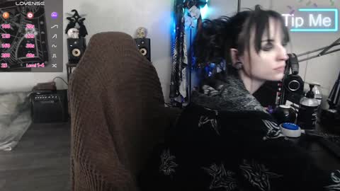 Snapshot of xxlilithmoonxx chatting on 01.25.25 Lilith online show from 01.25.25