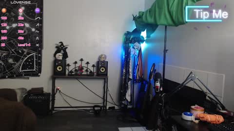 Snapshot of xxlilithmoonxx chatting on 02.06.25 Lilith online show from 02.06.25