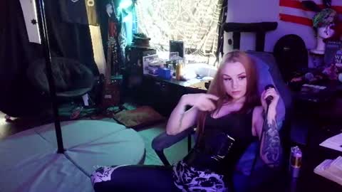 Lilith online show from 07.06.26