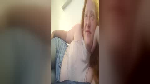 Snapshot of xxmariebliss chatting on 06.14.26 xxmariebliss online show from 06.14.26