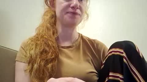 Snapshot of xxmariebliss chatting on 06.30.26 xxmariebliss online show from 06.30.26