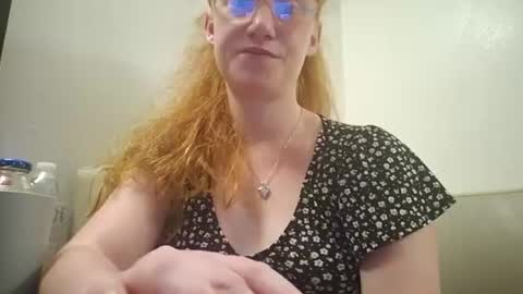 Snapshot of xxmariebliss chatting on 07.07.26 xxmariebliss online show from 07.07.26