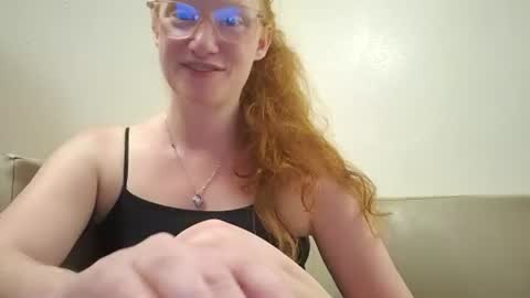 Snapshot of xxmariebliss chatting on 07.08.26 xxmariebliss online show from 07.08.26
