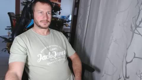 Snapshot of xxmettexx chatting on 01.02.25 xxmettexx online show from 01.02.25