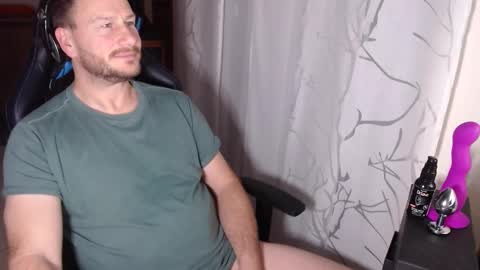 Snapshot of xxmettexx chatting on 01.06.25 xxmettexx online show from 01.06.25