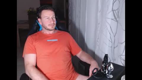 Snapshot of xxmettexx chatting on 02.16.25 xxmettexx online show from 02.16.25