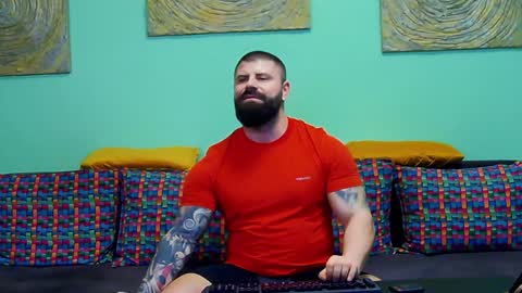 Xtream Leonard online show from 01.30.25