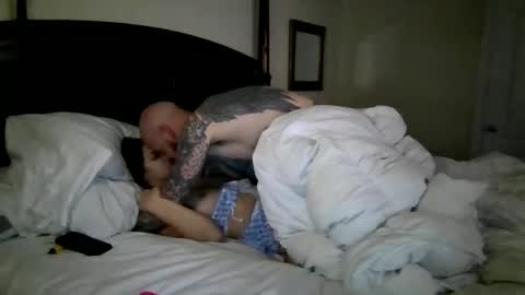 Snapshot of xxverabbyxx chatting on 12.08.24 Vera online show from 12.08.24