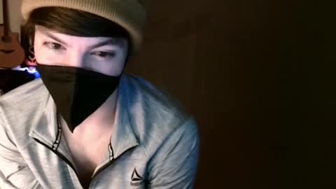 Snapshot of xxwhitefoxx chatting on 02.27.25 David Fox online show from 02.27.25