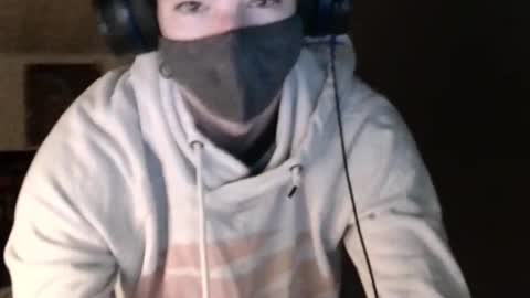 Snapshot of xxwhitefoxx chatting on 03.09.25 David Fox online show from 03.09.25