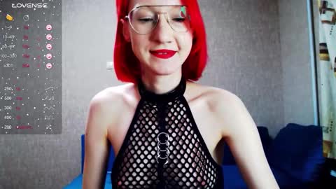 Snapshot of xxx_goddes_xxx chatting on 01.12.25 Andariel online show from 01.12.25