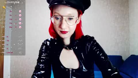 Snapshot of xxx_goddes_xxx chatting on 01.28.25 Andariel online show from 01.28.25