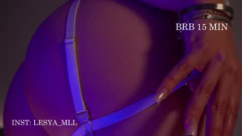 Molly online show from 01.02.25