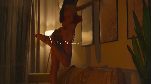 Molly online show from 11.17.25