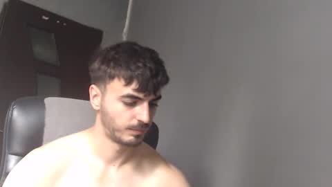 xxxdonpuiuuxxx online show from 10.23.25