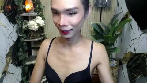 Your Princess Yums online show from 12.21.25