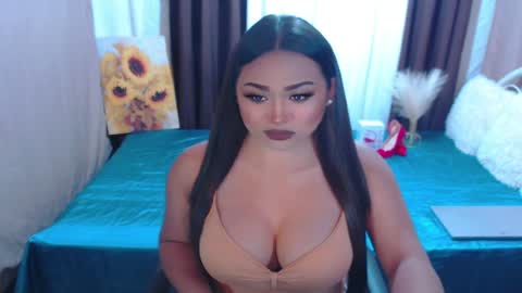 OLIVIA online show from 04.30.26