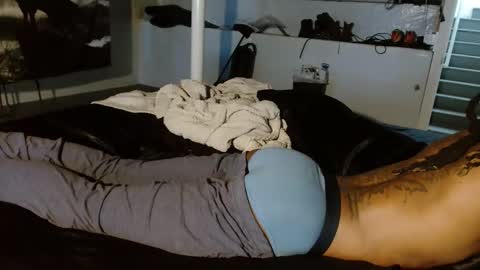 xxxjrstrokesxxx online show from 01.05.26