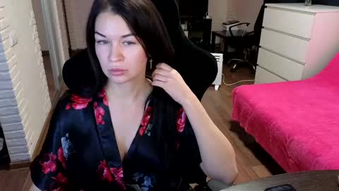 Snapshot of xxxkleoxxx chatting on 01.18.25 Alisa online show from 01.18.25