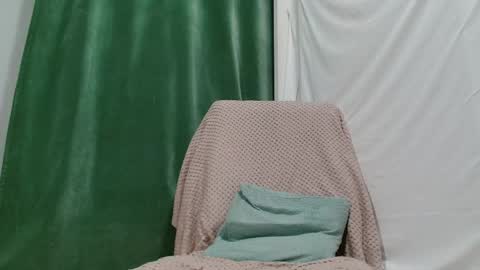 Lola online show from 05.16.26