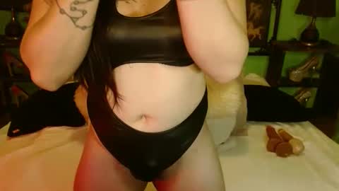 Snapshot of xxxpamelabombxxx chatting on 01.23.25 PAMPAM online show from 01.23.25