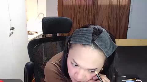 Snapshot of xxxsexydollxxx chatting on 05.05.26 Melissa online show from 05.05.26