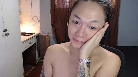Snapshot of xxxsexydollxxx chatting on 05.17.26 Melissa online show from 05.17.26