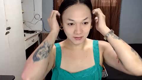Snapshot of xxxsexydollxxx chatting on 05.22.26 Melissa online show from 05.22.26