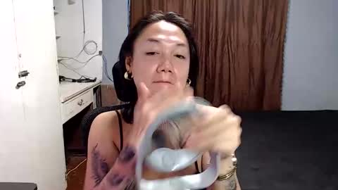 Snapshot of xxxsexydollxxx chatting on 05.28.26 Melissa online show from 05.28.26