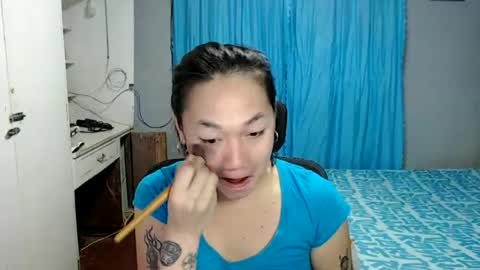 Snapshot of xxxsexydollxxx chatting on 06.13.26 Melissa online show from 06.13.26