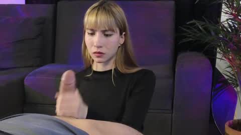 July and Fer online show from 02.13.25