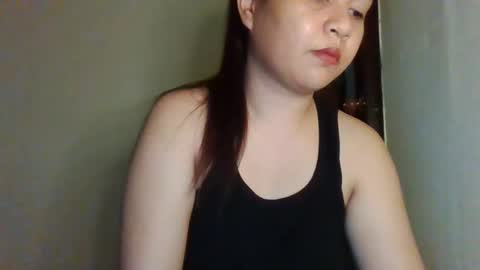 Snapshot of xxyummiee_69xx chatting on 10.17.25 jane online show from 10.17.25