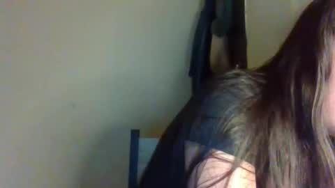 Snapshot of xxyummiee_69xx chatting on 11.26.25 jane online show from 11.26.25