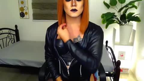 QueenMarina online show from 05.11.26