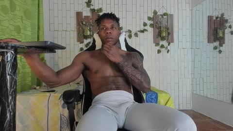 yacksson_lawrence online show from 12.19.24