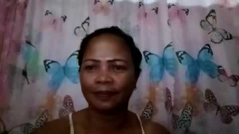 Snapshot of yadly143 chatting on 05.21.26 yadly143 online show from 05.21.26