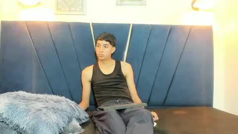 yago_7 online show from 05.01.26