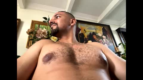  Yago Fox  online show from 09.23.25