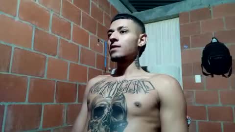 Snapshot of yajz chatting on 10.10.25 Yajz online show from 10.10.25