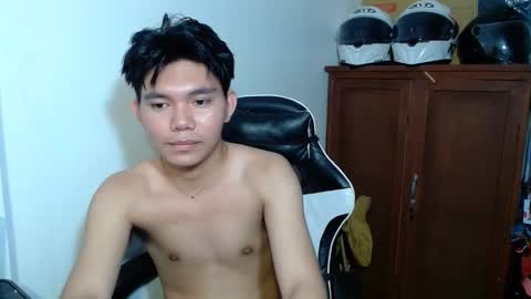 Snapshot of yamati21 chatting on 01.05.26 Eian online show from 01.05.26