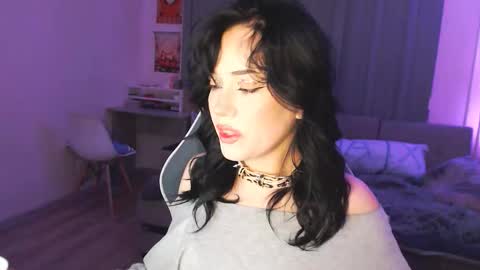 Yami online show from 11.27.25