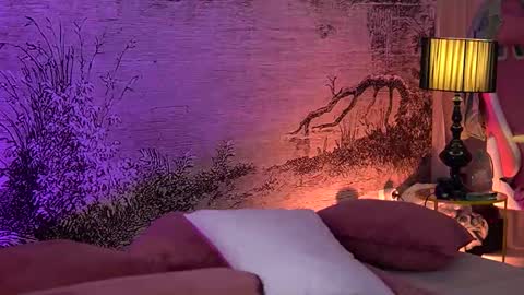 Snapshot of yamirakem chatting on 11.04.25 Yamira online show from 11.04.25