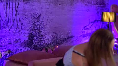 Snapshot of yamirakem chatting on 11.29.25 Yamira online show from 11.29.25