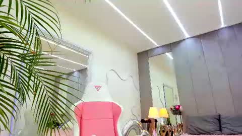 Yana  online show from 06.11.26