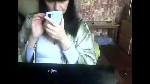 Snapshot of yanafiesta chatting on 10.29.25 yanafiesta online show from 10.29.25