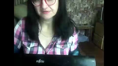 Snapshot of yanafiesta chatting on 11.04.25 yanafiesta online show from 11.04.25