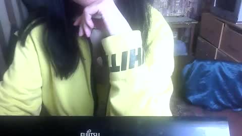 yanafiesta online show from 04.30.26