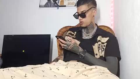 Snapshot of yanfranko420 chatting on 02.12.26 Yan online show from 02.12.26