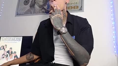 Snapshot of yanfranko420 chatting on 03.24.26 Yan online show from 03.24.26